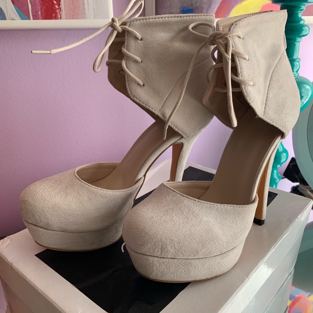 Faux suede ankle lace up pump